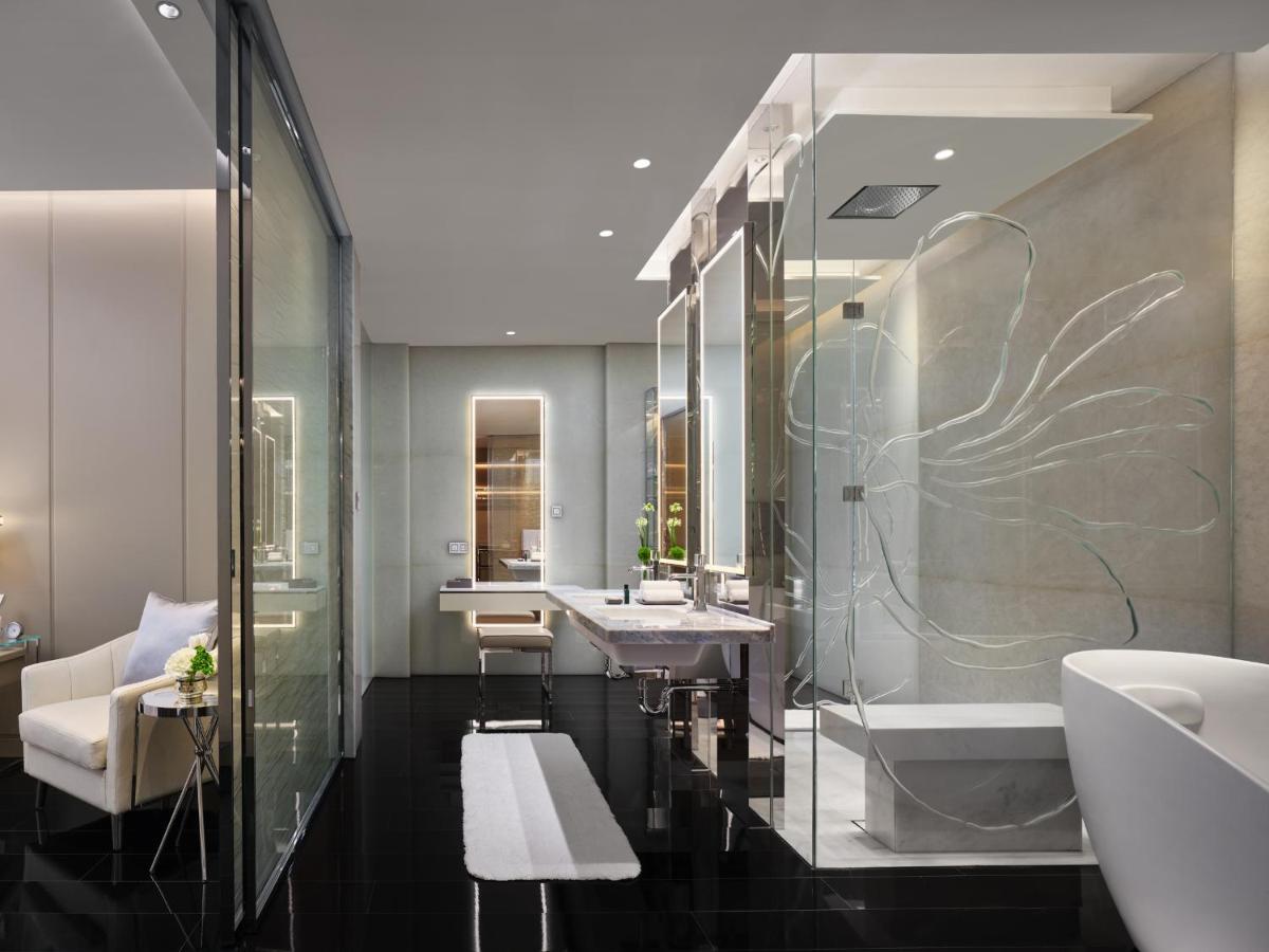 J Hotel, Shanghai Tower - Above All Else, Overlooking The Bund المظهر الخارجي الصورة